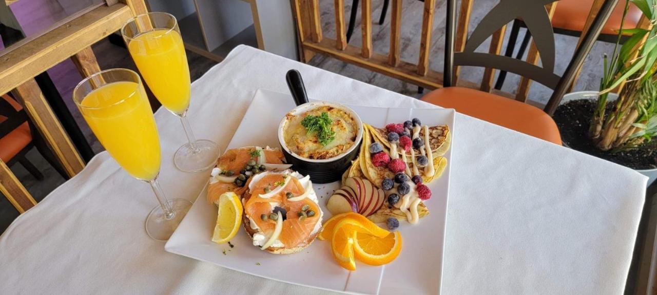 Hotel Orange Bistro Baie-Saint-Paul Zewnętrze zdjęcie